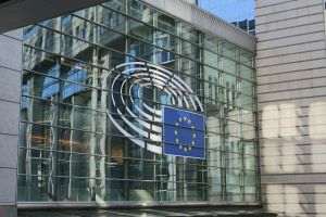 Reuters: Negocierile privind Legea AI a UE au eşuat după 12 ore